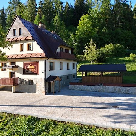 Hotel Gosciniec Stara Szkola Haluszowa Exteriér fotografie