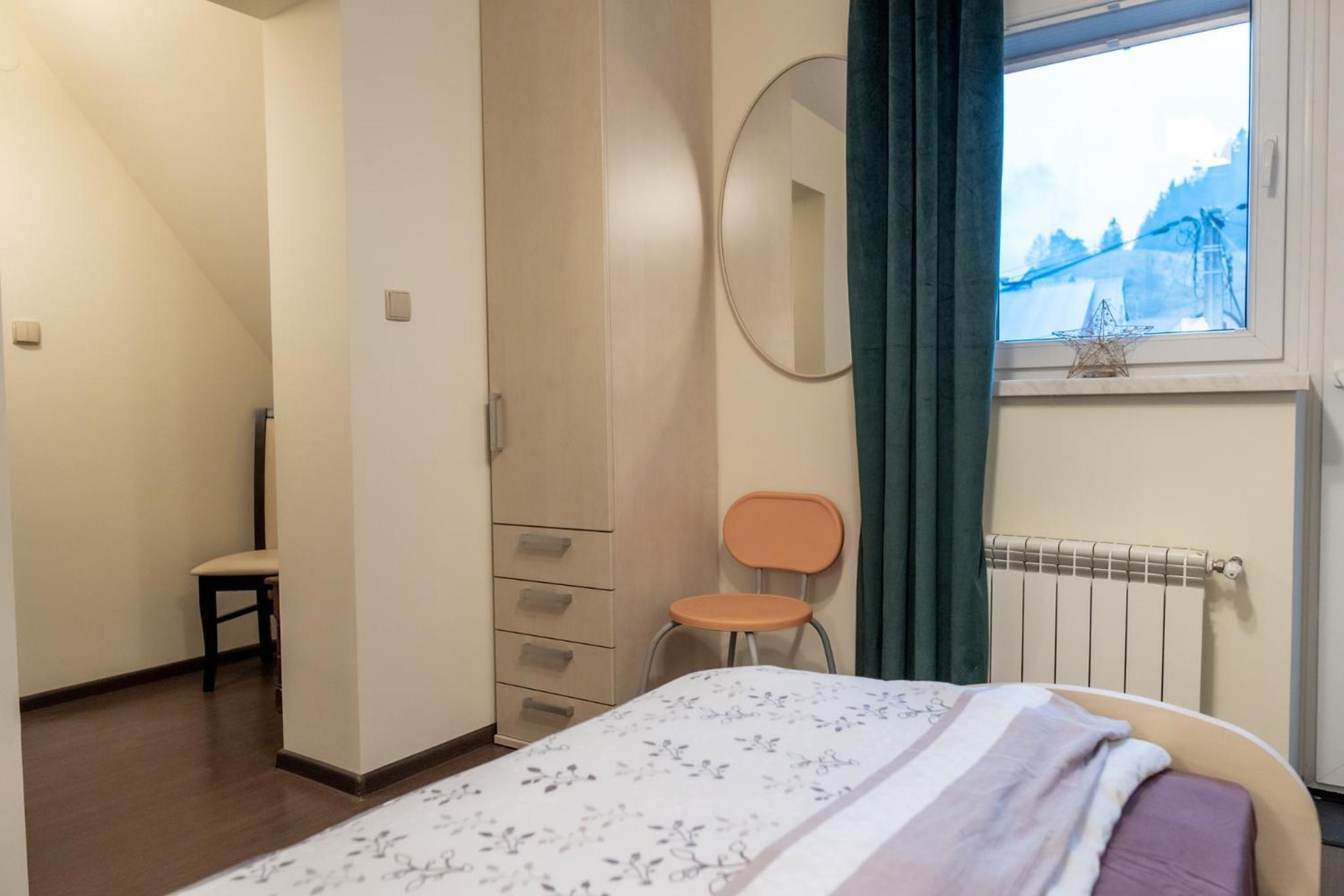 Hotel Gosciniec Stara Szkola Haluszowa Exteriér fotografie